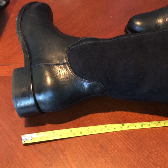Cole Haan black leather boots size 8B - Picture 8 of 16